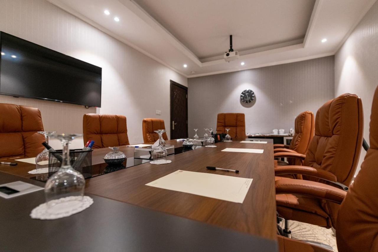 Glamour Hotel Jeddah Exterior photo