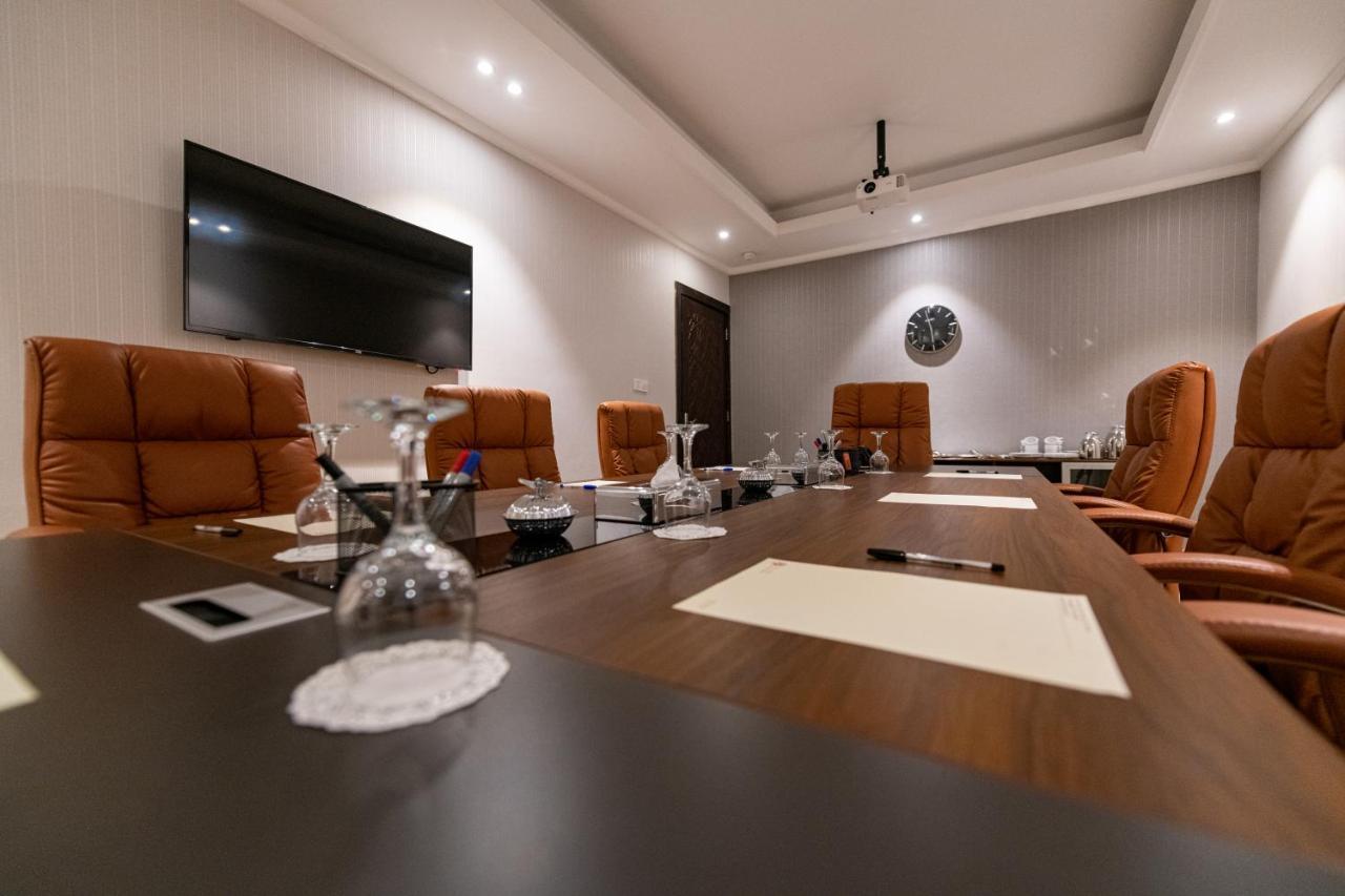 Glamour Hotel Jeddah Exterior photo
